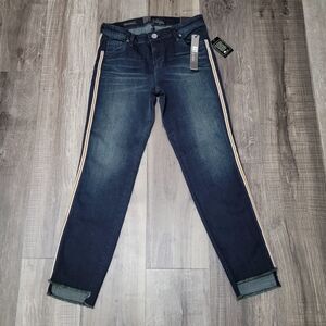 Kut from the Kloth Emma Ankle Straight Leg Jeans